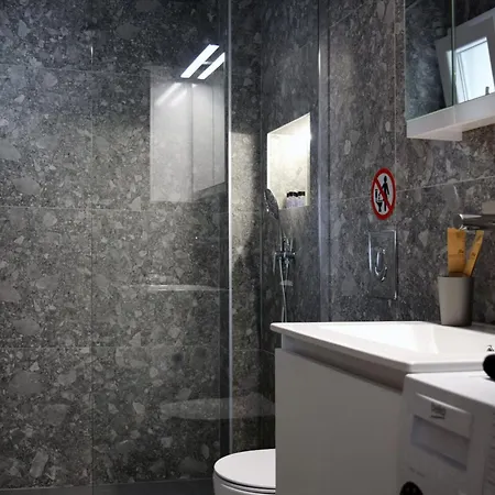 Reset Apartament Néa Péramos