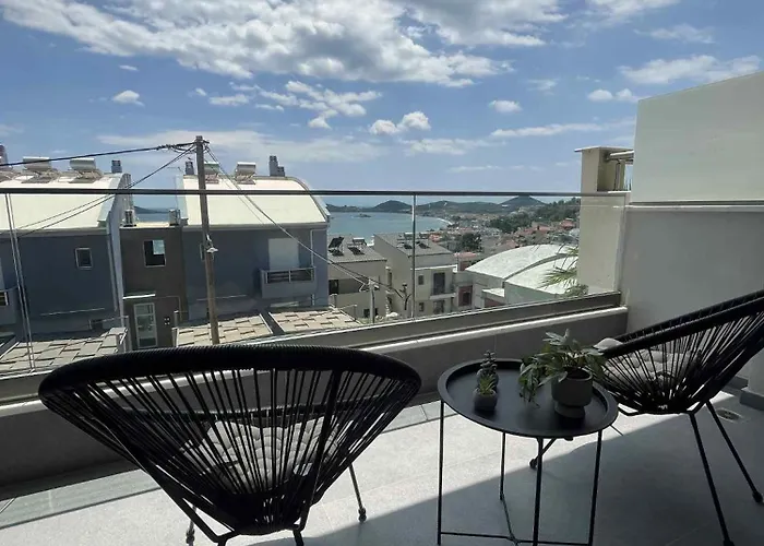 Reset * Néa Péramos