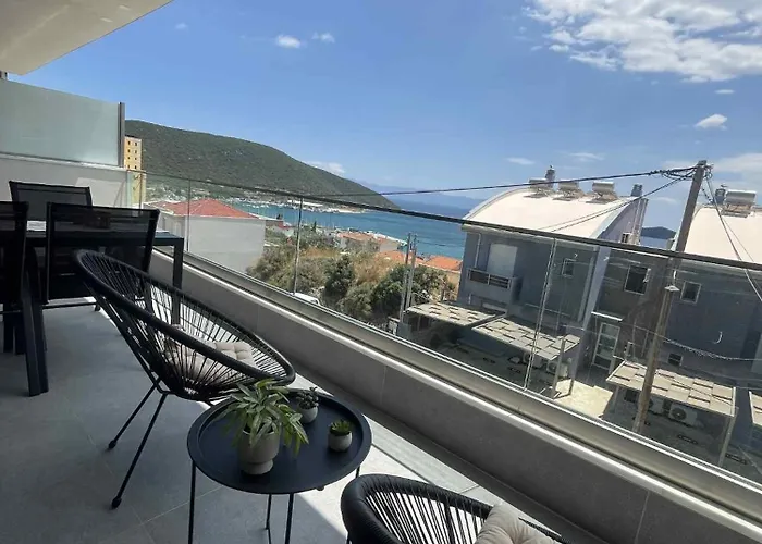 Reset * Néa Péramos